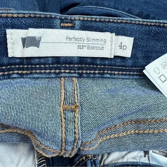 Levi’s 512 Women’s Slimming Boot cut jeans size 4P M - Picture 3 of 9